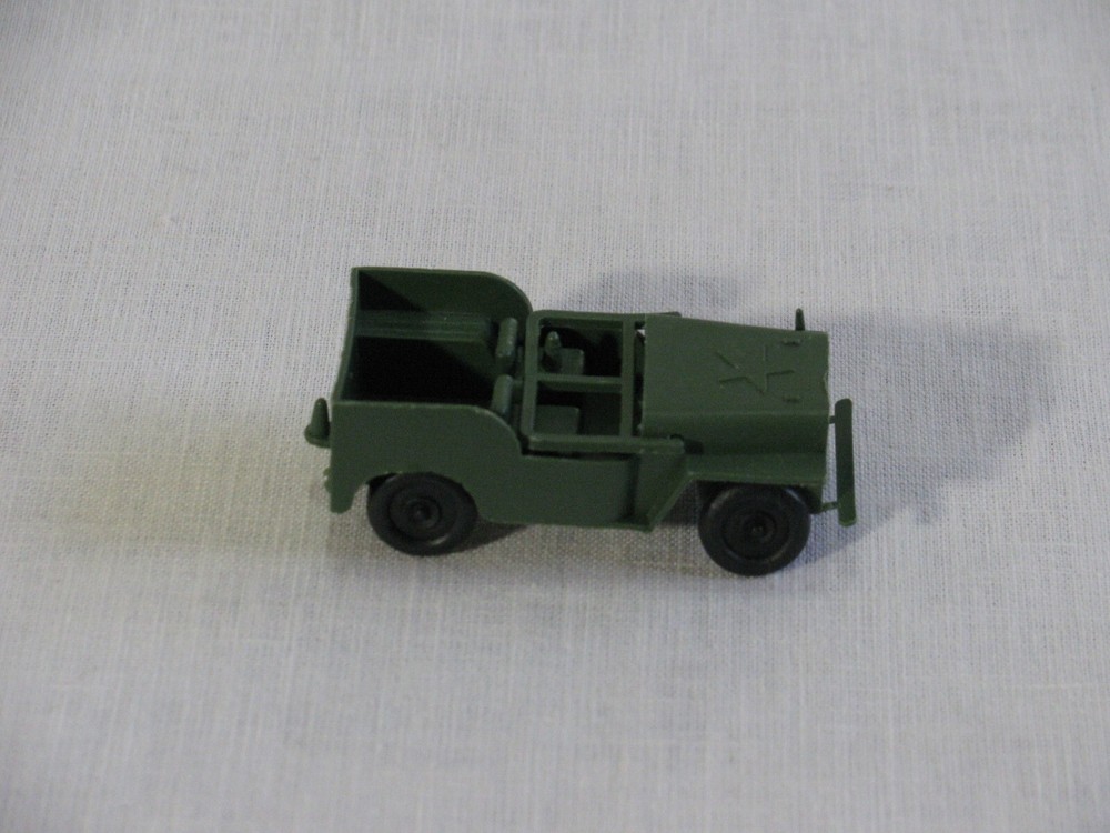 Green Plastic Toy Military Jeep, Unbranded