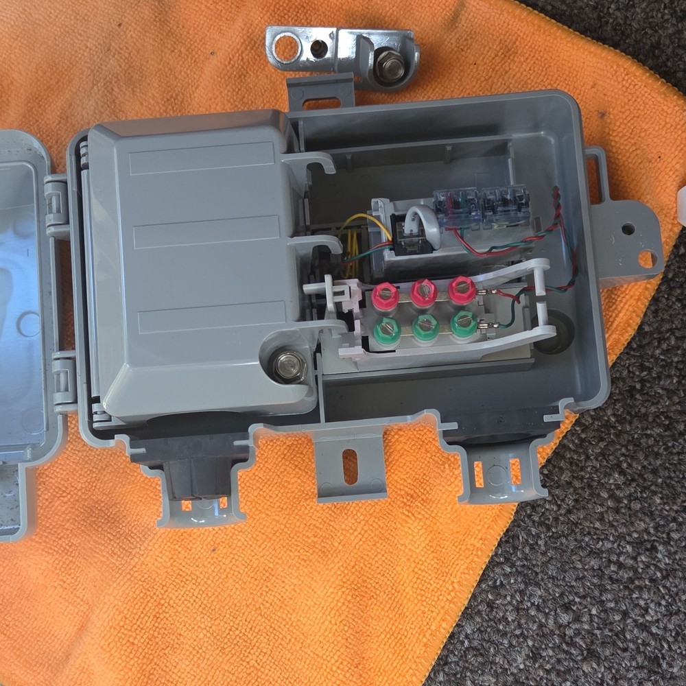 Telephone Network Interface Box DM000555