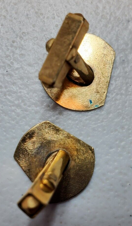 Vintage Gold Tone Etched Cufflinks