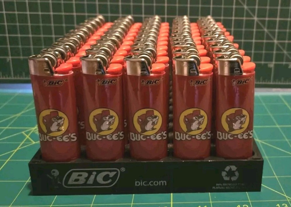 4x New Buc-ee’s Red Bic lighter Bucees