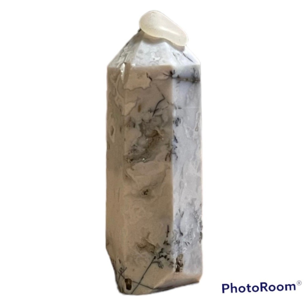 Druzy Dendritic White Agate Tower #2