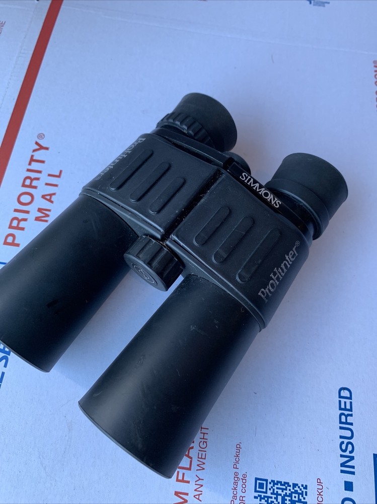 Simmons ProHunter Binoculars