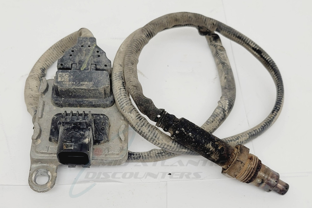 Genuine OEM Cummins Nitrogen Oxide Sensor 4326874RX CORE