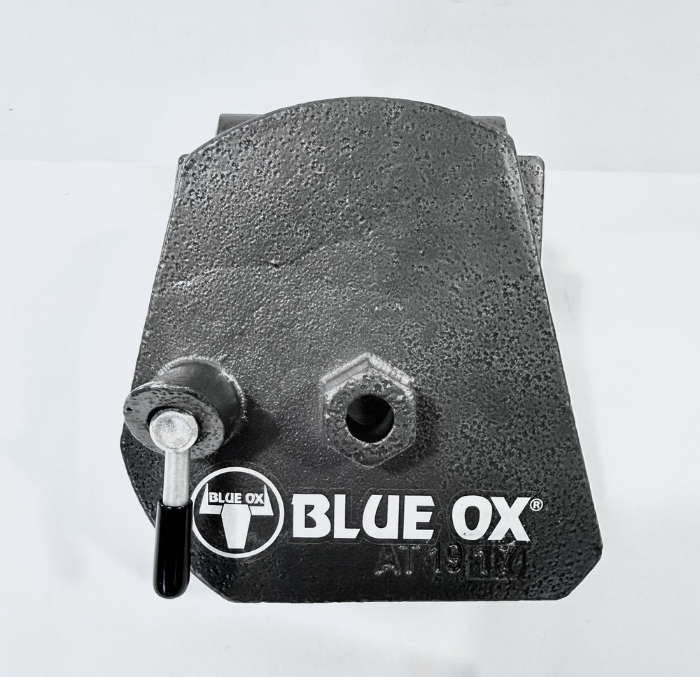 Blue Ox BXW4010 Clamp On Rotating Latch Bracket SwayPro Single