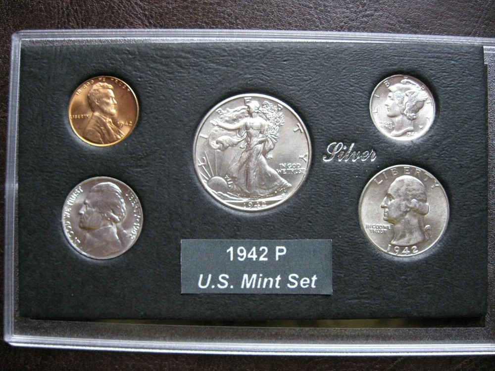 1942 P US Silver Mint Set Brilliant Uncirculated!