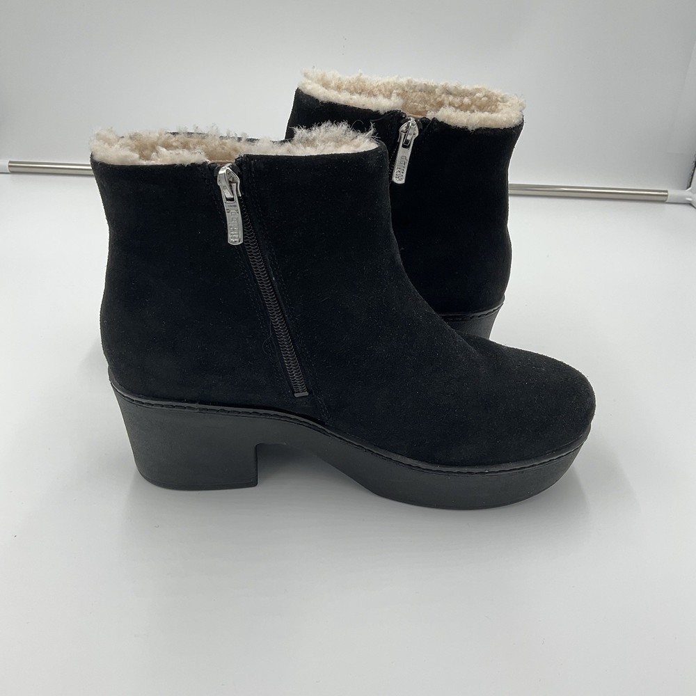 FitFlop Black Suede Platform Pilar Shearling Lined Ankle Boots Booties Size 9