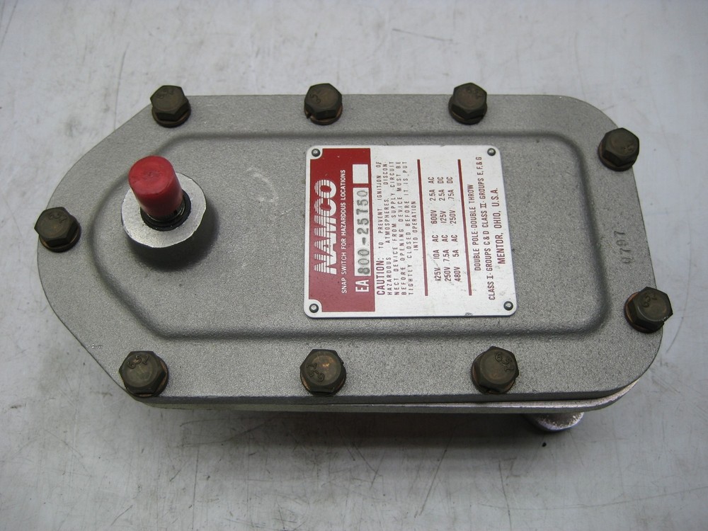 NAMCO 800-25750 LIMIT SWITCH NSNP