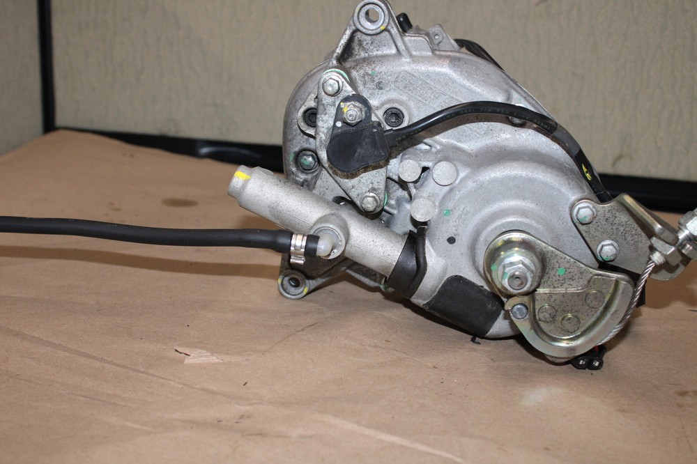 19 PIAGGIO MP3 500 SPORT ABS ABS BRAKE PUMP UNIT MODULE