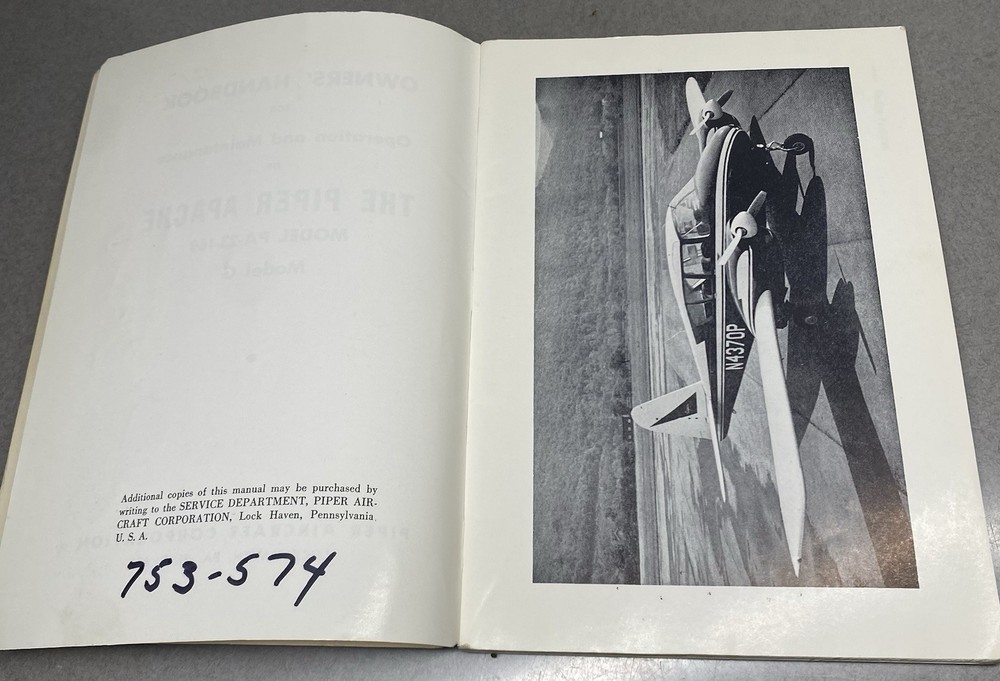 Vintage Apache Piper Airplane Owners Manual