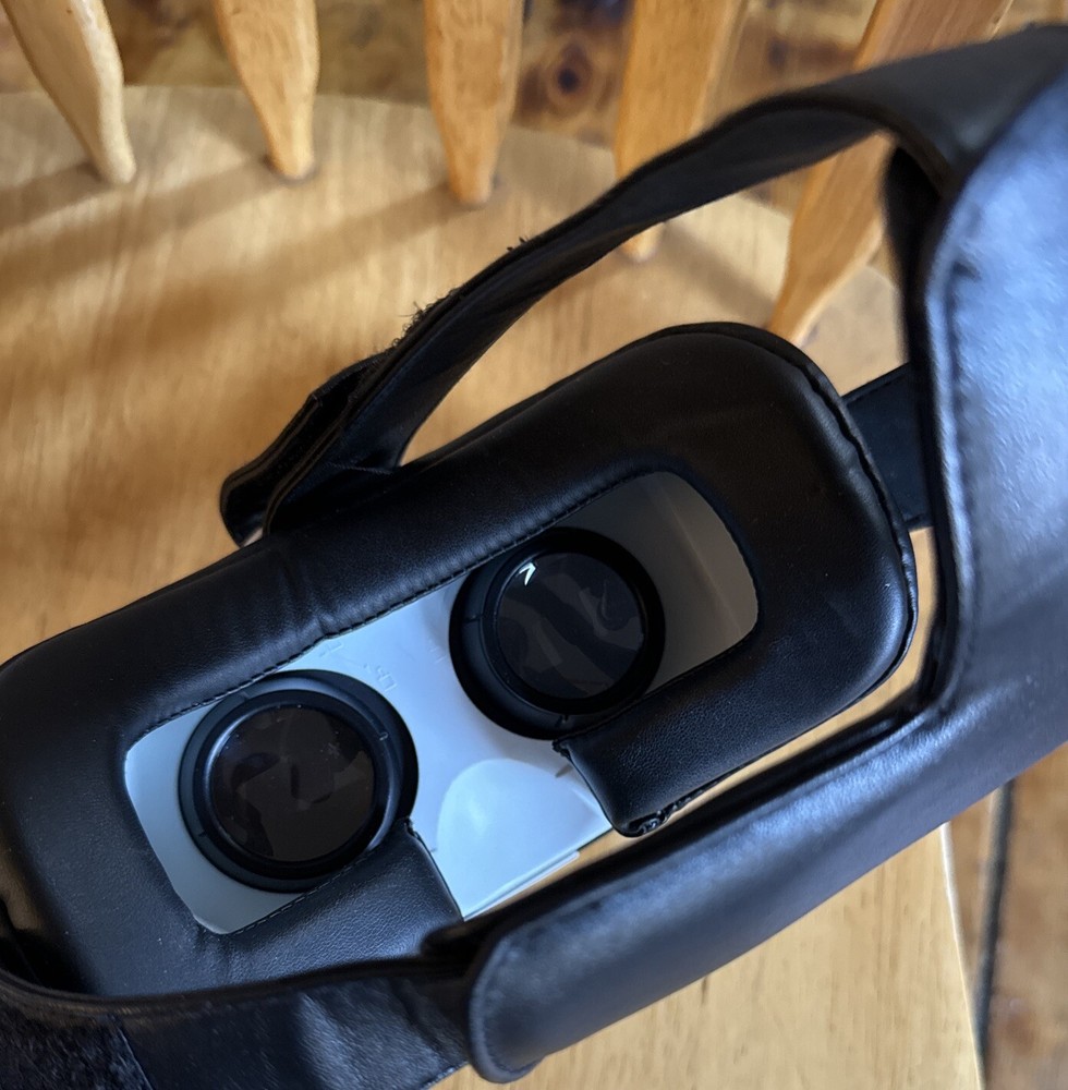 Ares FPV VR Headset From Firelands (White 2016/ 14+)