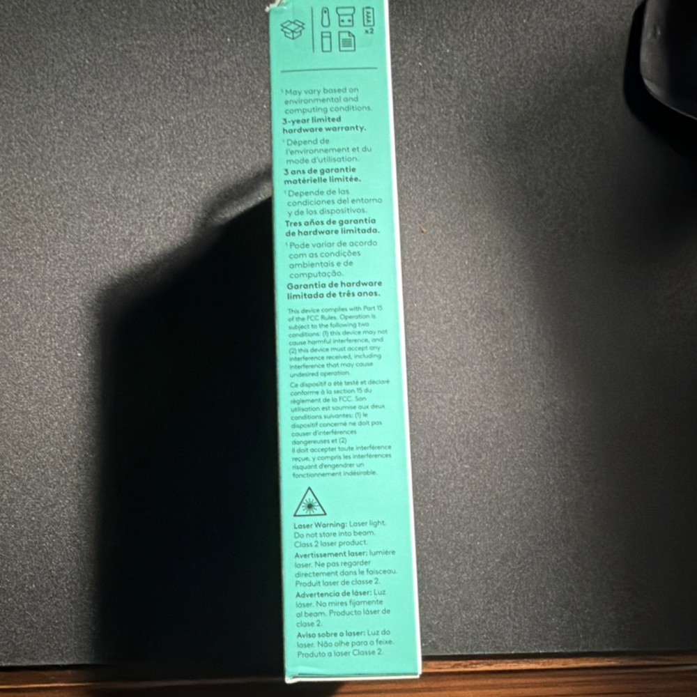 Logitech R800 Wireless Presentation Remote Green Laser Pointer LCD Display