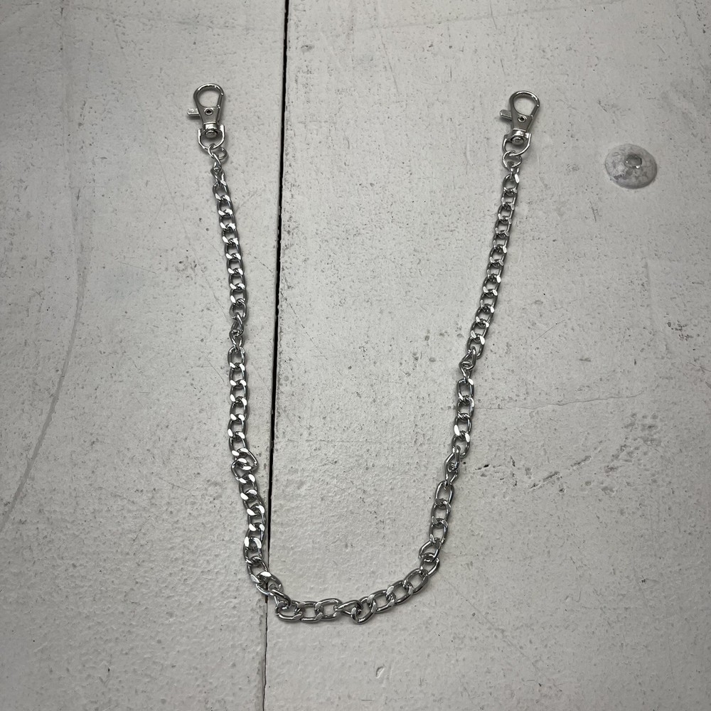 Shein Silver Belt Chain NEW