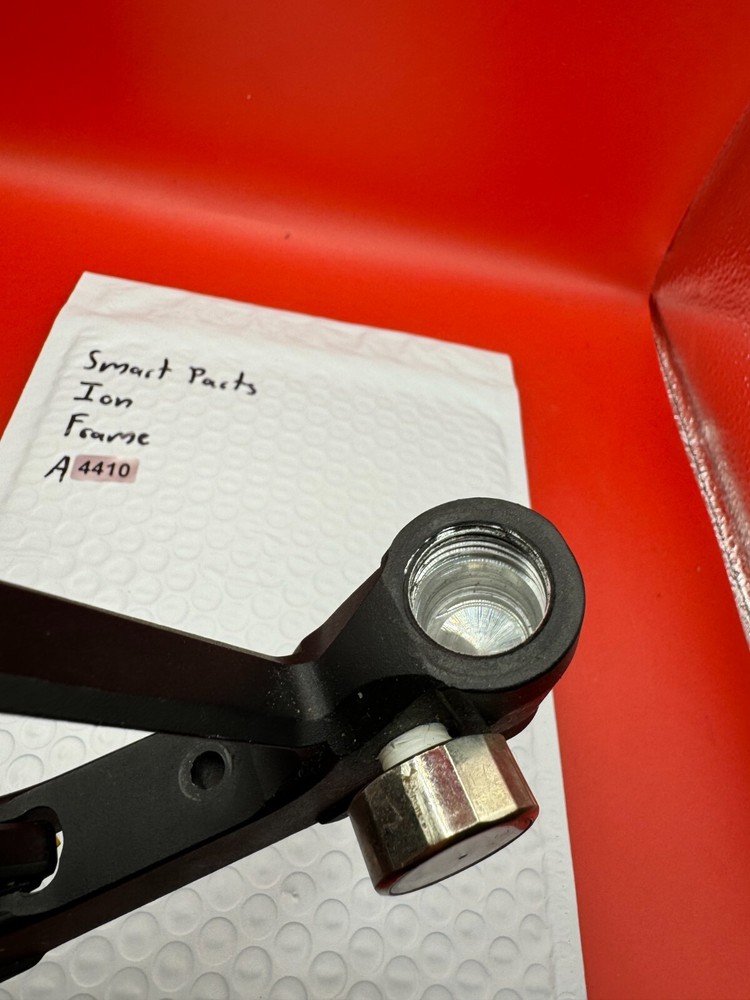 Smart Parts Ion Frame