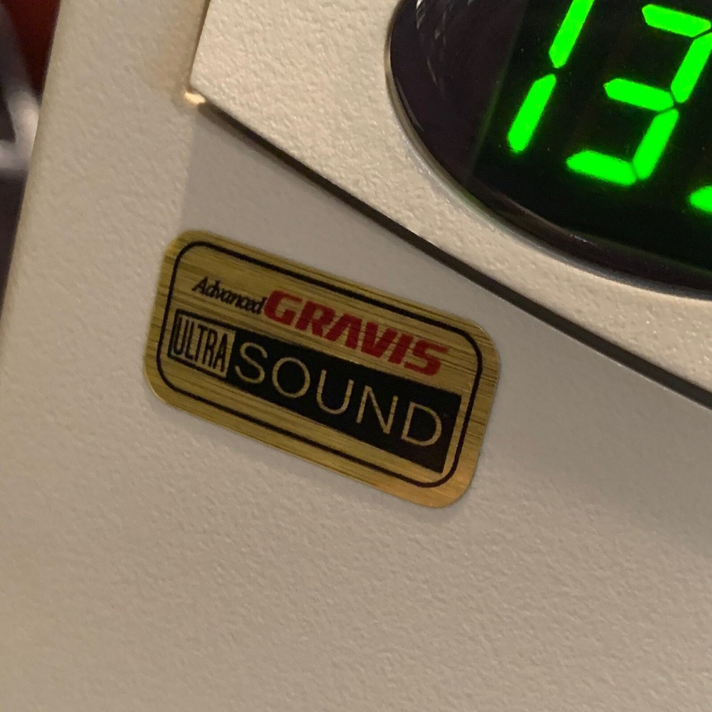 Gravis Ultrasound V2 GOLD Computer Case Badge FLAT Sticker Retro 486 Pentium PC