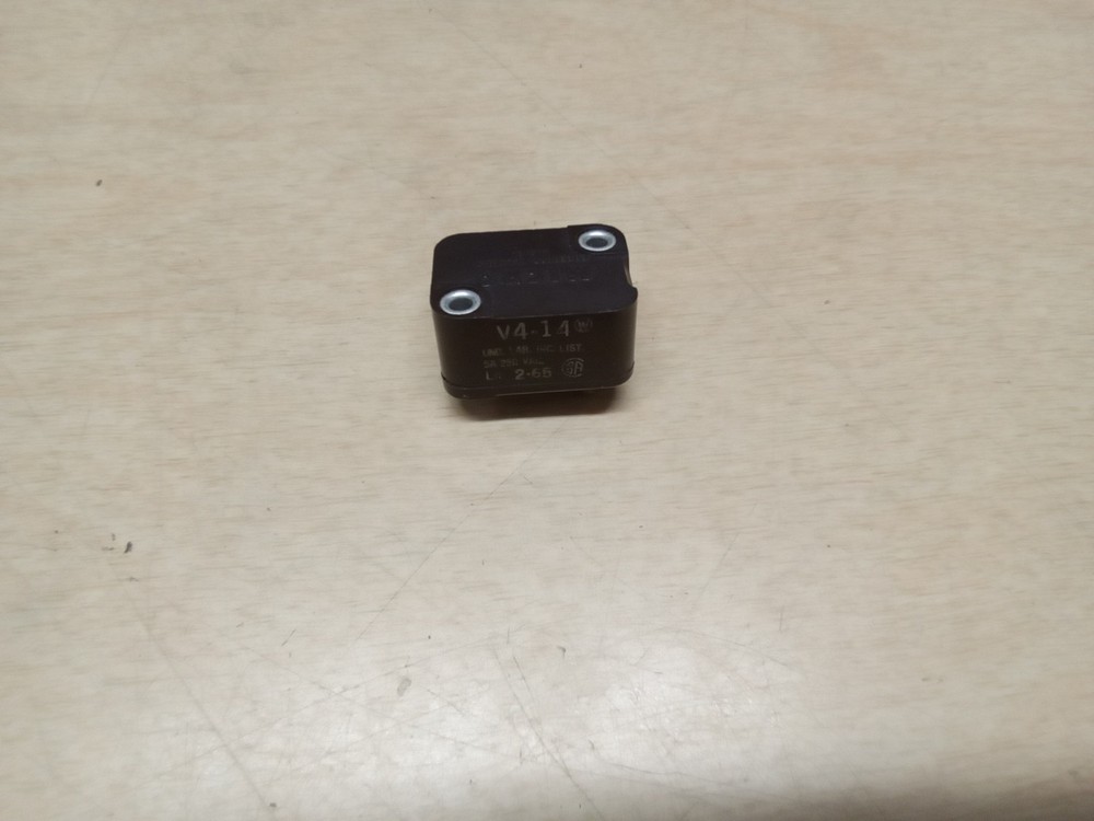 Micro V4-14 5A 250VAC Miniature Switch