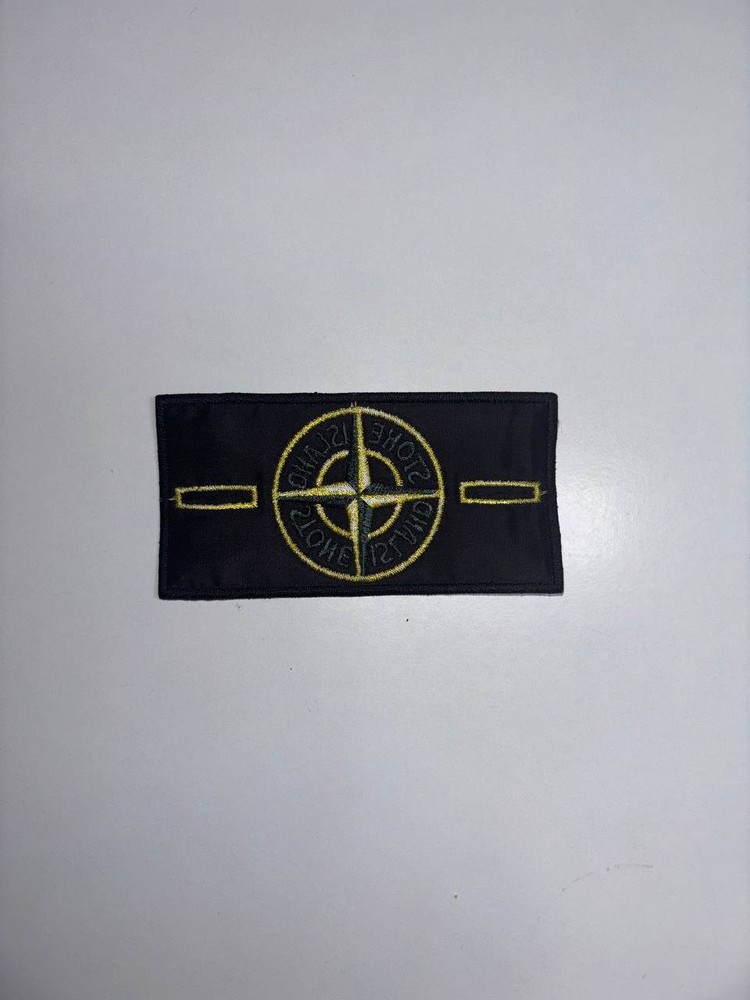 STONE ISLAND Badge +1 Buttons Black Logo Patch Compass