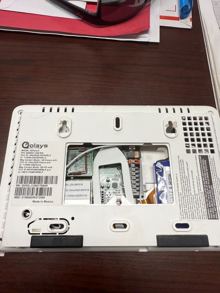 Brinks Alarm.com Home Security IQPanel2 Olsys, white