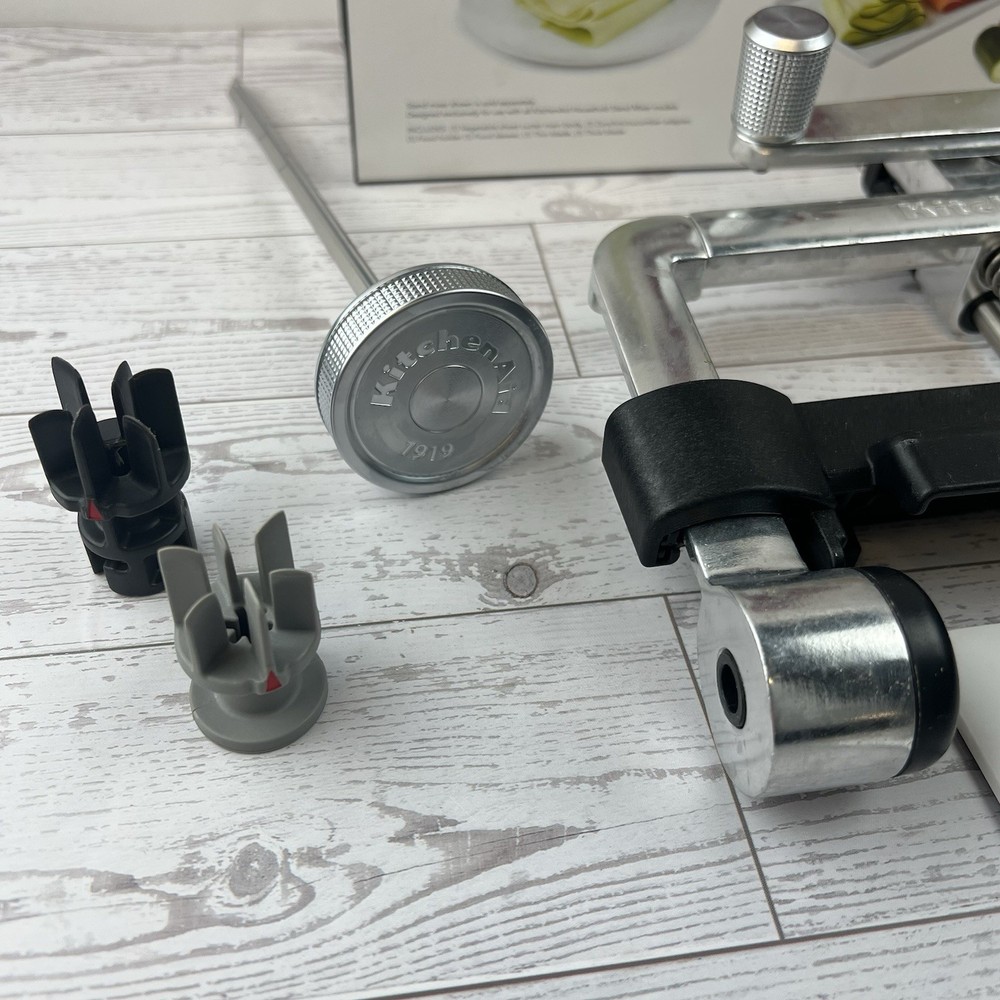 KitchenAid Vegetable Sheet Cutter Stand Mixer Attachment KSMSCA.