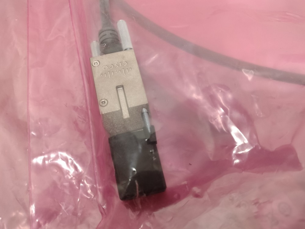 LOT OF 4 - STACK-T2-1M V03 Cisco StackWise Type-2 Stacking Cable 800-40806-03