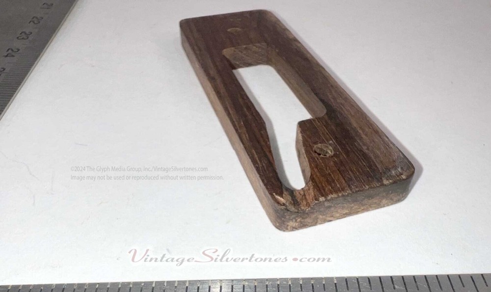 Silvertone 1420 Harmony Stratotone pickup riser