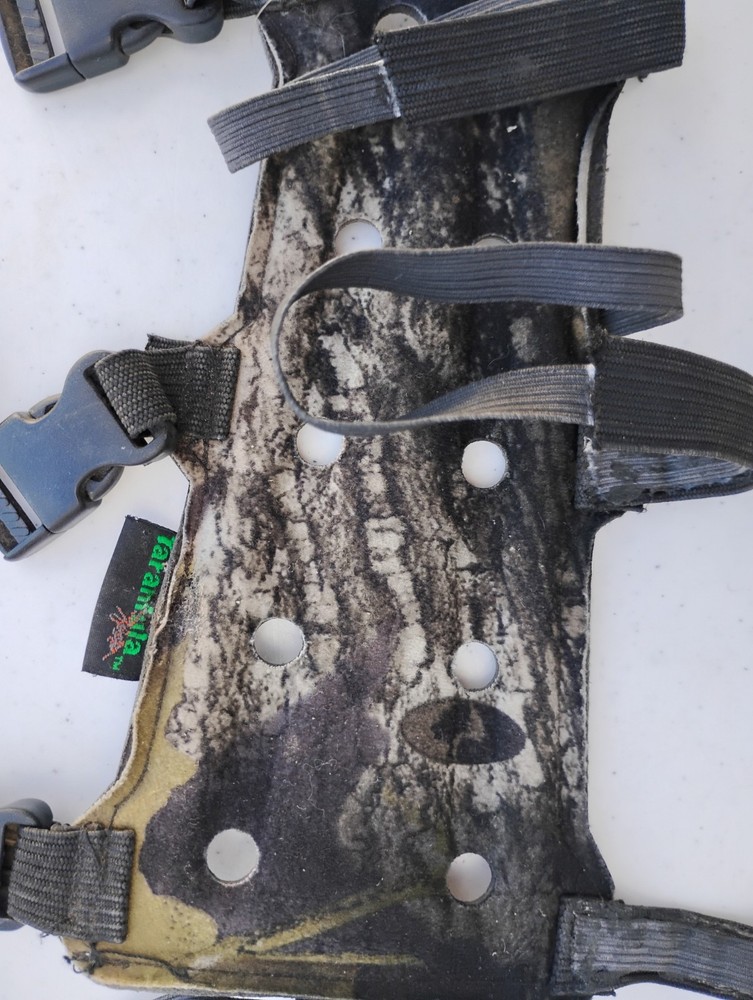 compound bow accessories lot