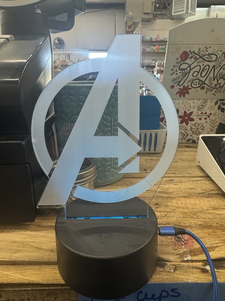 Illusion Avengers Logo Lamp, 3D Light Experience