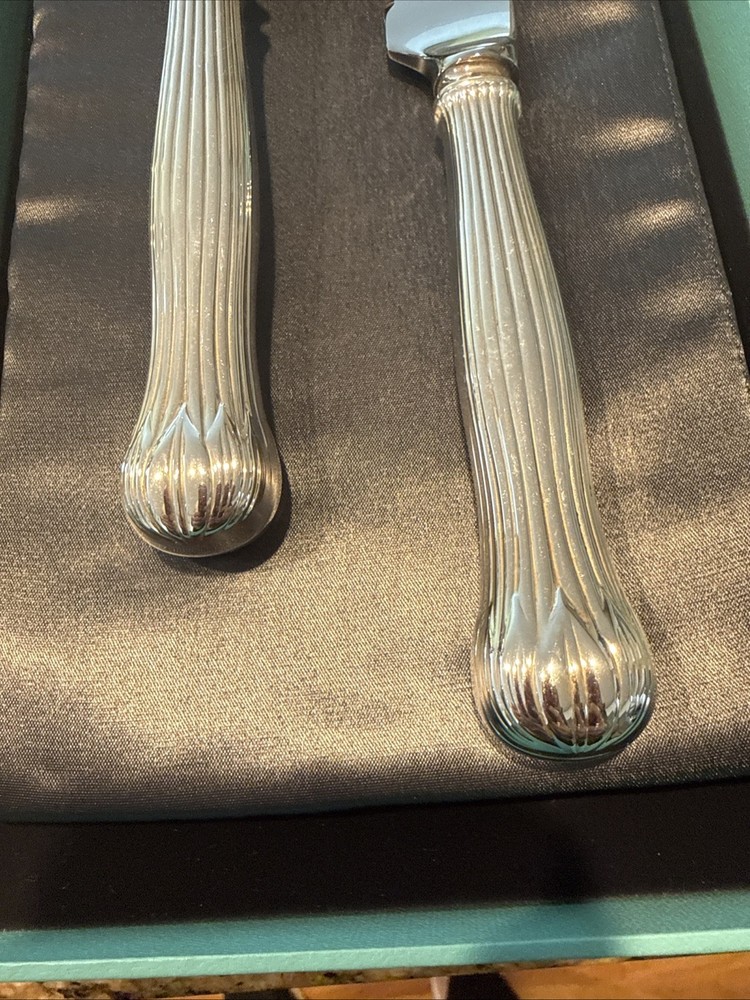 Tiffany & Co. Lotus Pattern Sterling Silver Wedding Cake Serving Set