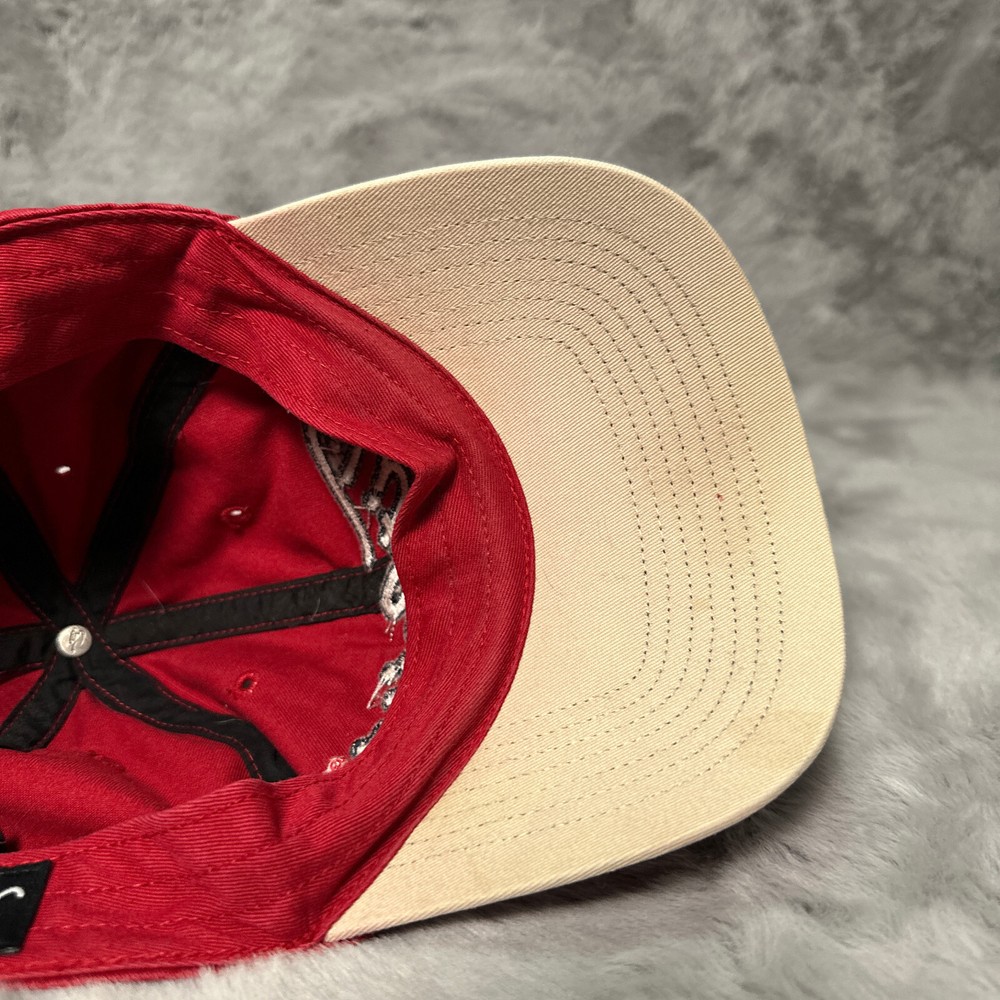 Titleist Hat Mens Red Strapback US Flag Embroidered Dad Hat
