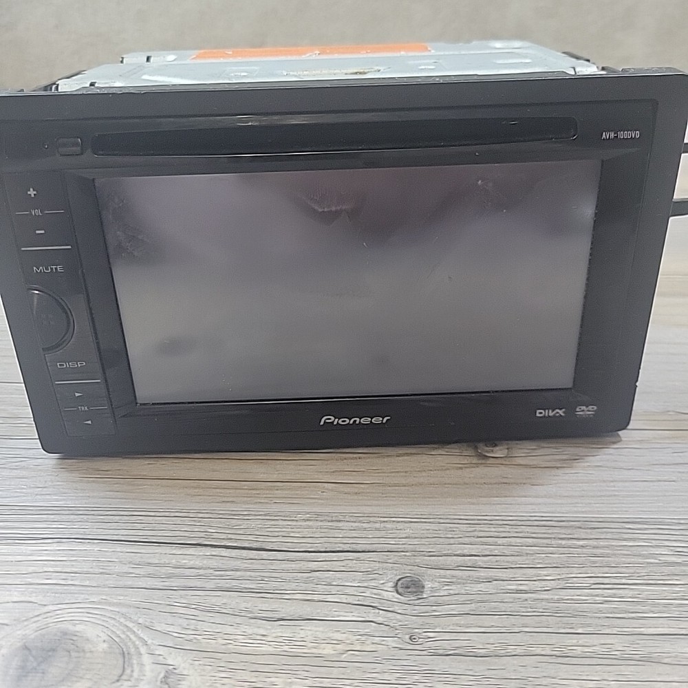 Pioneer AVH-100DVD Car DVD Player AM FM CD iPhone Android. Untested