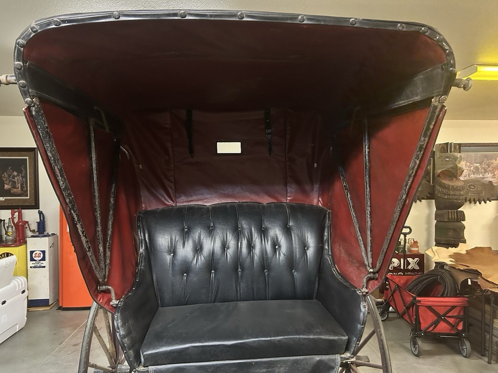 ANTIQUE DOCTOR BUGGY ALL ORIGINAL EQUIPMENT