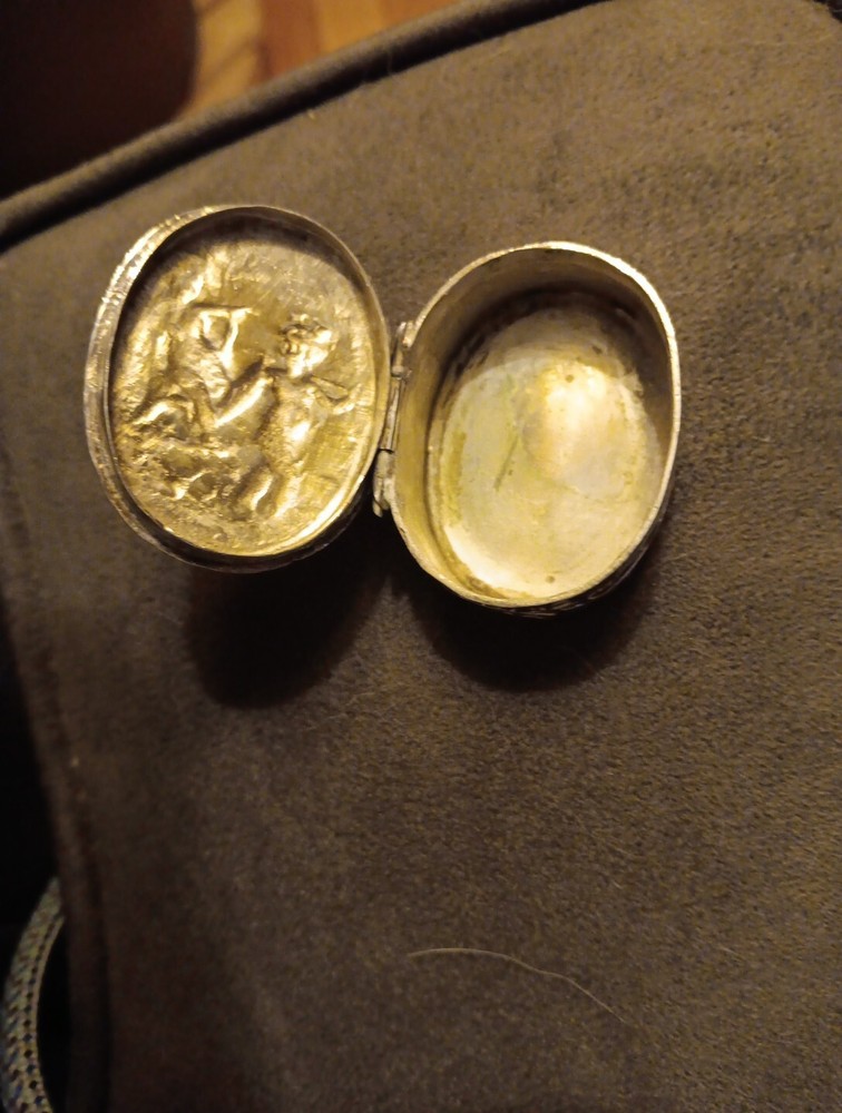Antique Silver Cherub Powder Box