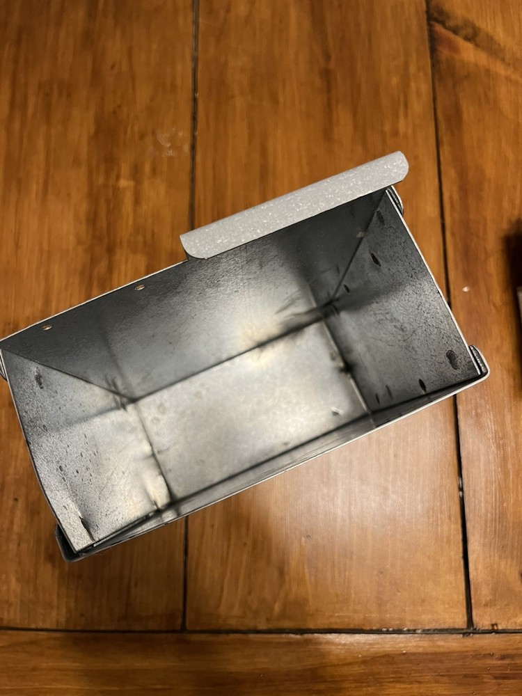 Dixie Narco Coin Box Fits 276e, 501e & 600e