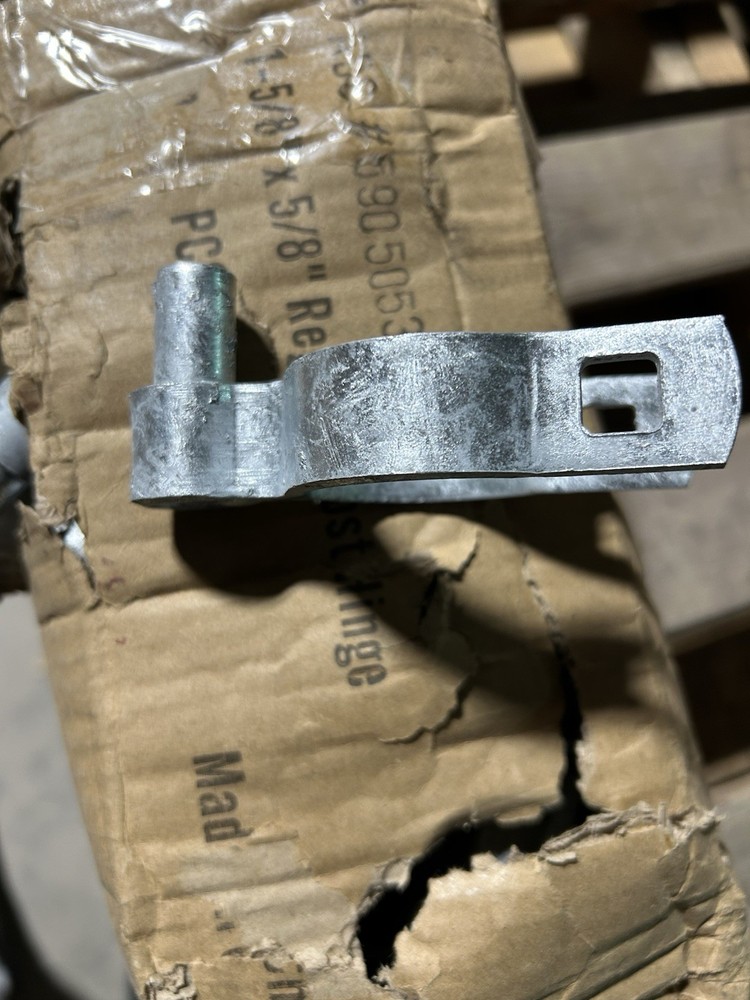 59050534 Regular Post Hinge Galvanized Round. 100 PK.