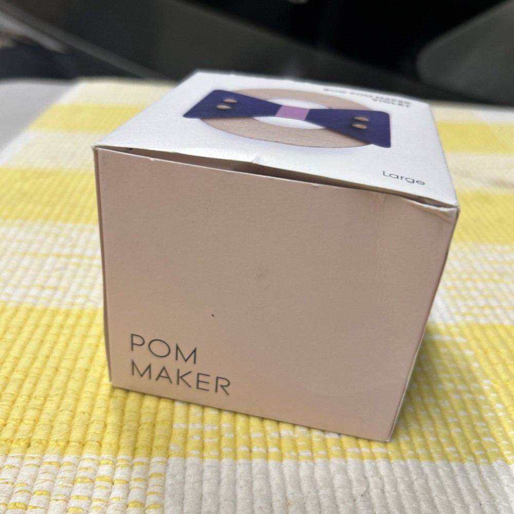 Bow Pom Maker Violet Large