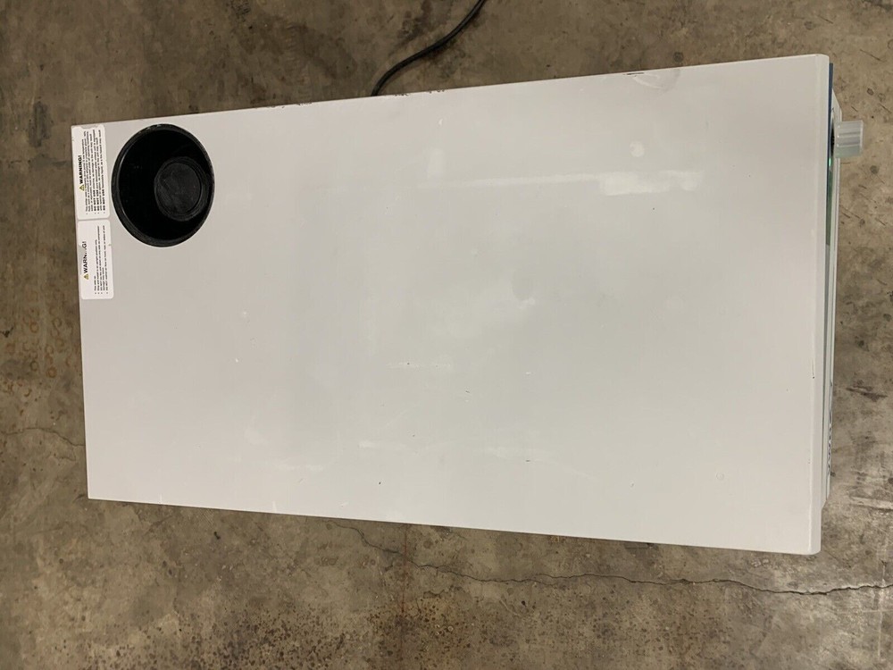 VWR Recirculator Chiller Model 1171MD