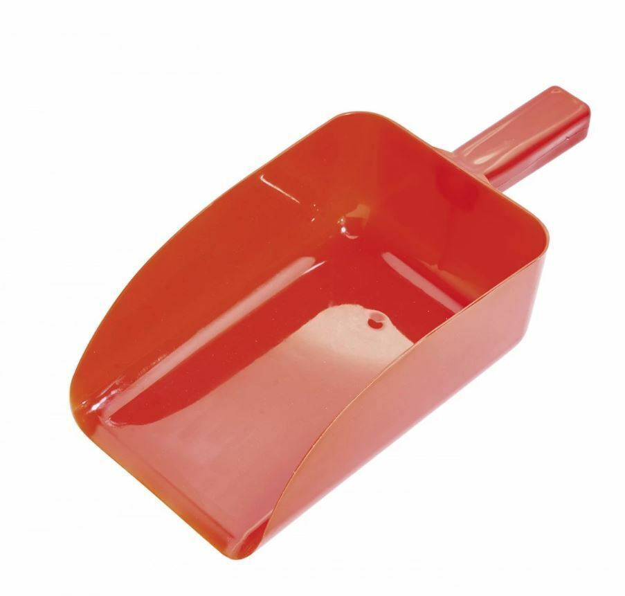 Feed Scoop Large Plastic Animal Feed Scooper RED