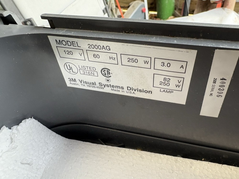 3M 2000 AG Overhead Projector Briefcase Portable TESTED