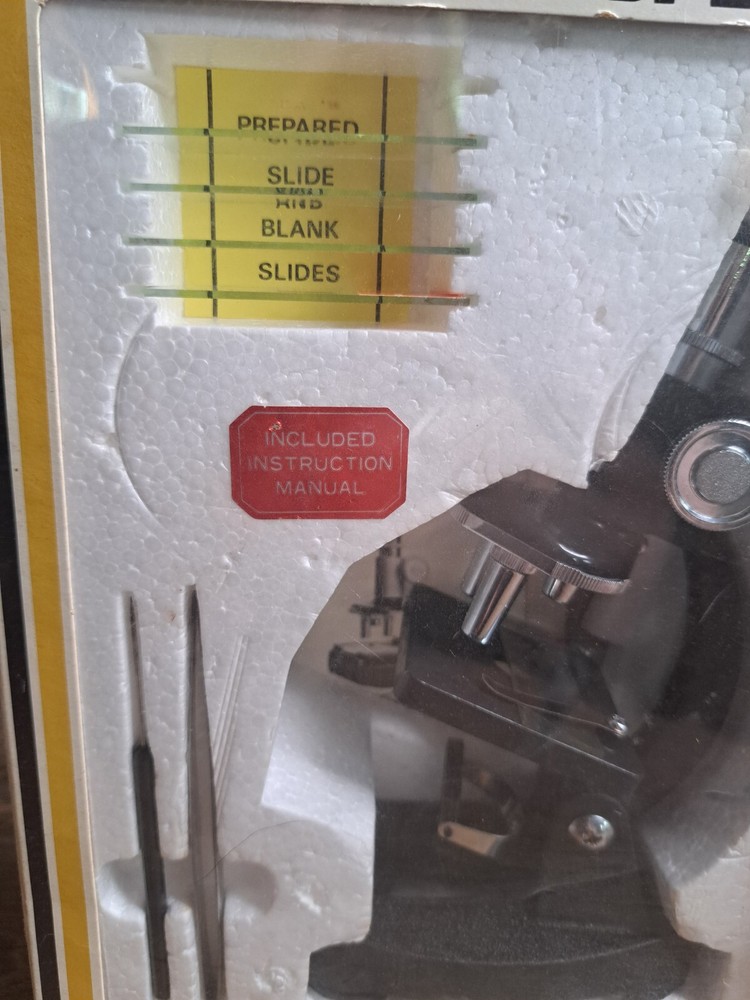 VINTAGE Creative Science 300 POWER MICROSCOPE LAB w/ Slides Original Box