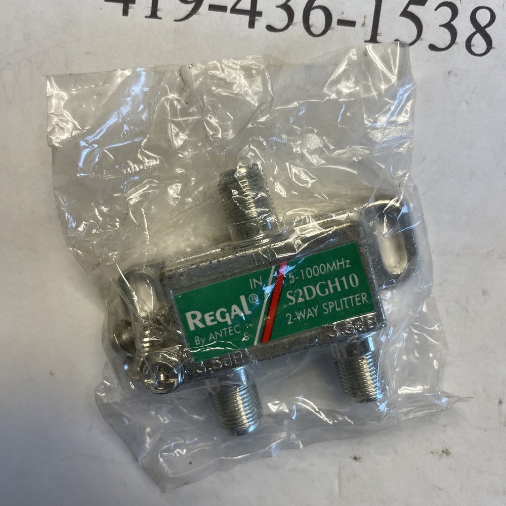 Regal S2DGH10 2-Way Splitter