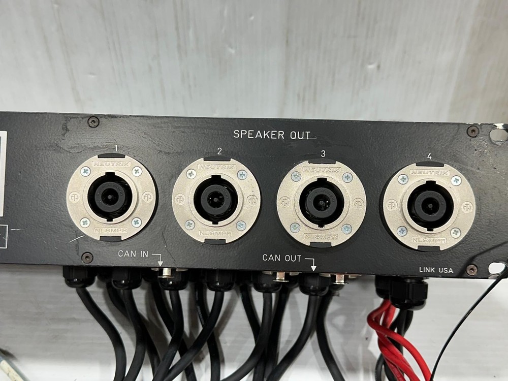 EV LK EV BXAMP-2 SPEAKER PANEL W/ 3 BREAKOUT PANELS #237 (One)THS