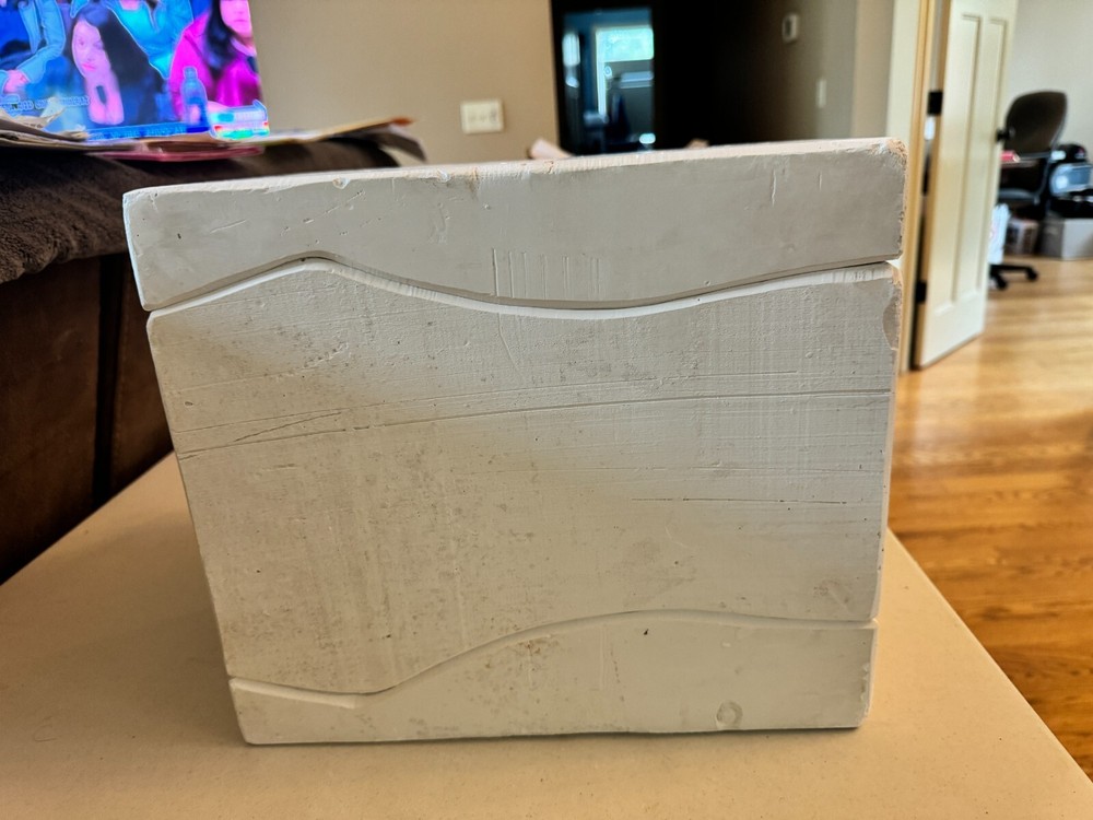 VINTAGE HEIRLOOM CERAMIC MOLD #1085 LARGE PLANTER