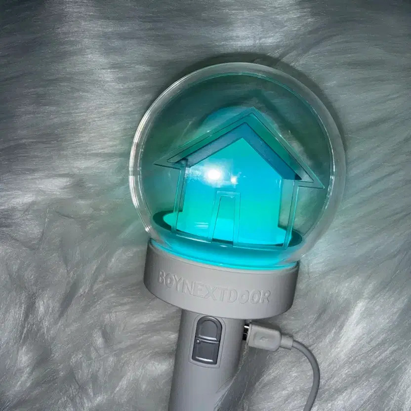 Wonderstick Support Stand Version, Used, Minor Scratches, No Exchange/Refund