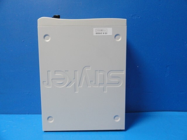 Stryker XL-7000 Light Source ONLY (No Lamp Module) ~ 31930