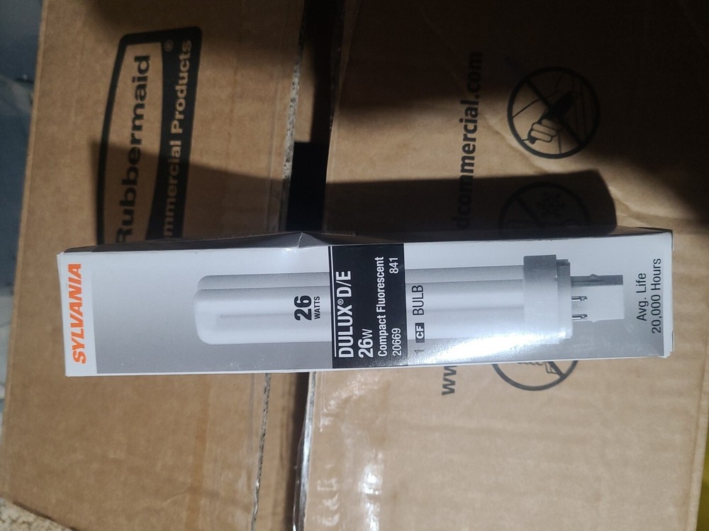 CF26DD/E/841 SYLVANIA Base G24q-3 20669