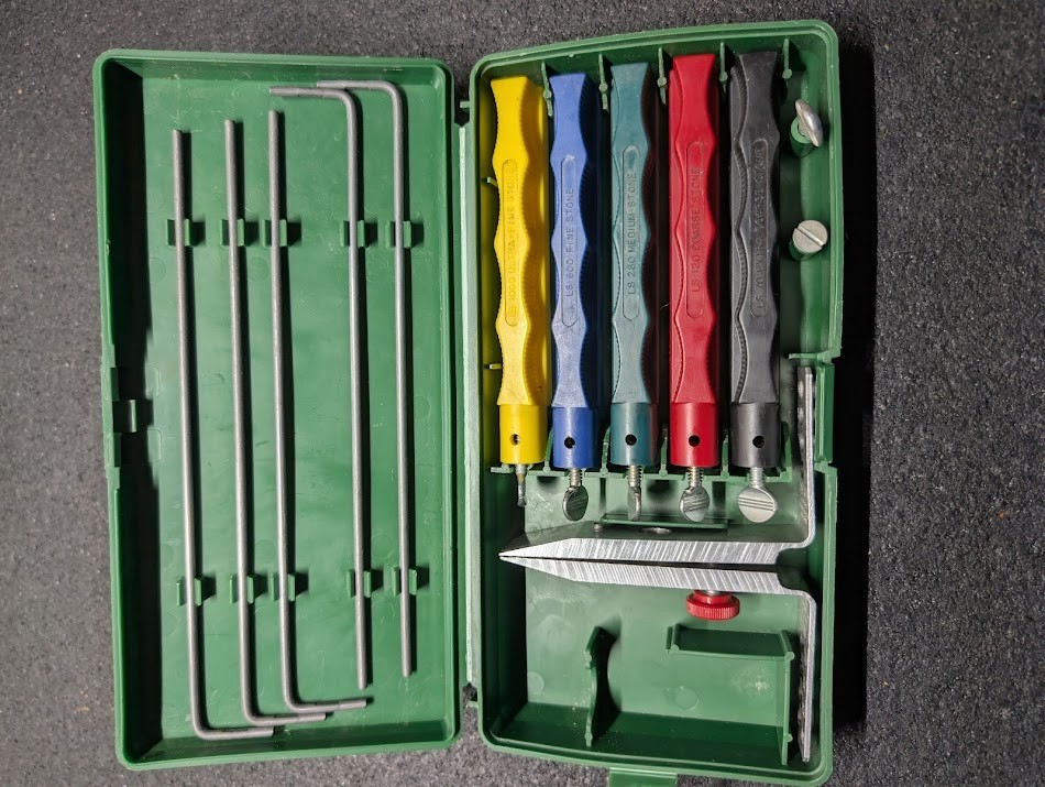 lansky deluxe 5-stone sharpening system