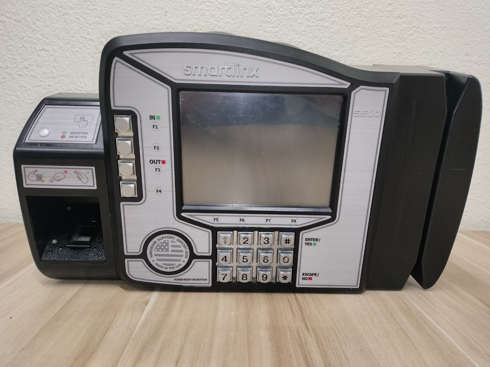 SmartLinx PL-5522SP Calculating Time Clock