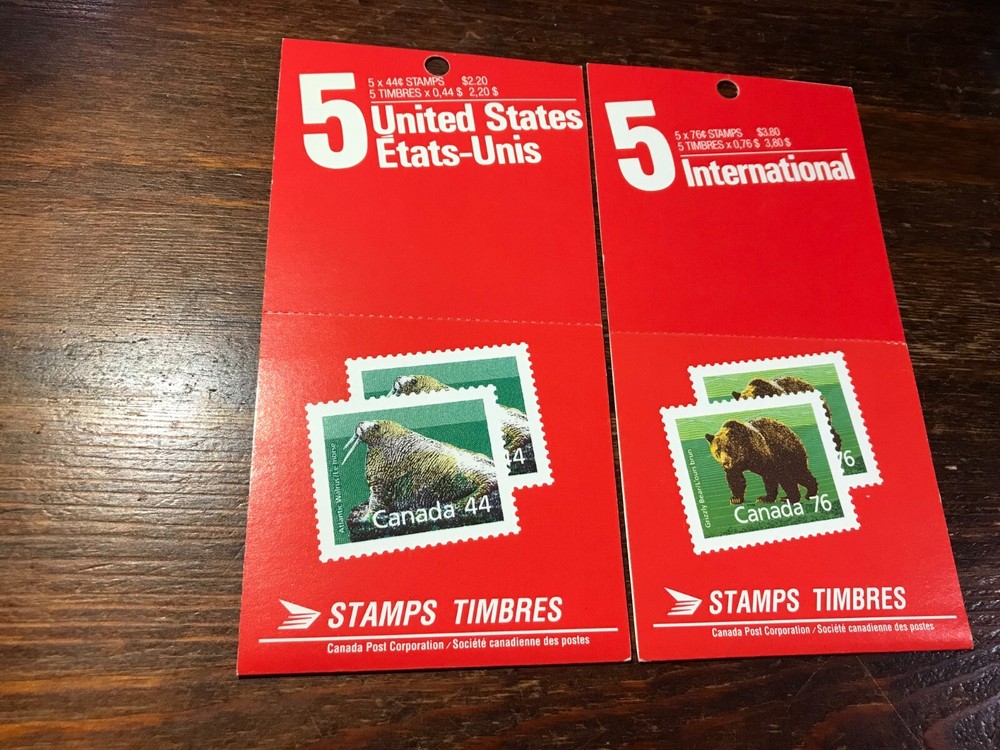 BK104b, 105b Mint NH Complete Booklets - CV $39.00 (CA0299)