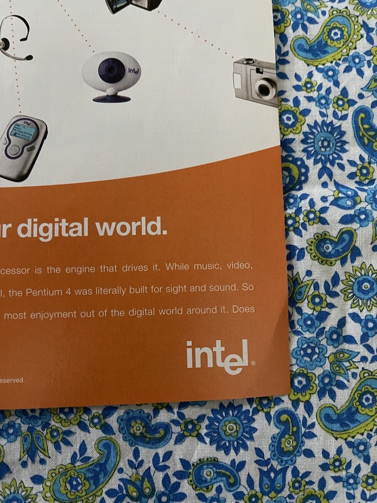 Vintage 2001 Intel Pentium 4 Processor Print Ad