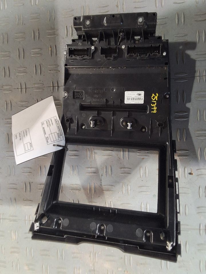 2017-2018 Ford Edge Control Panel 8.0" Screen Opening w/Heated, Cooled Seat