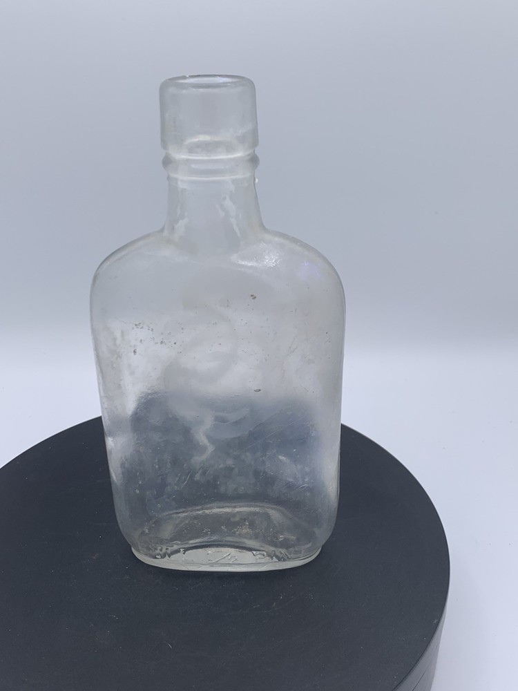 Freiberg & Kahn Cincinnati USA Bottle